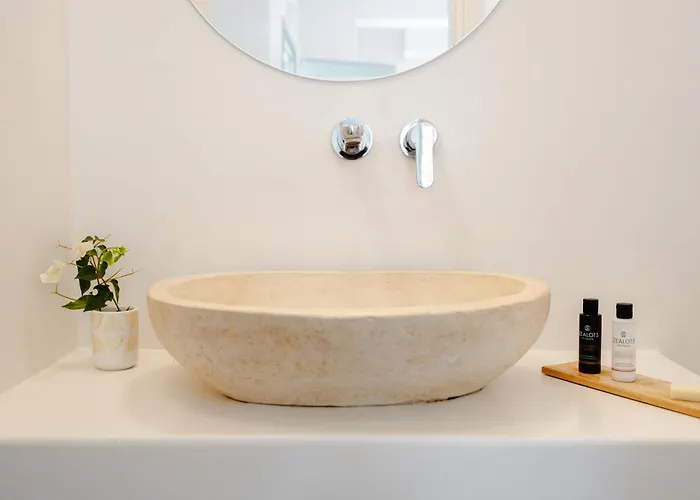 Hotel apartamentowy Phosalos 4*